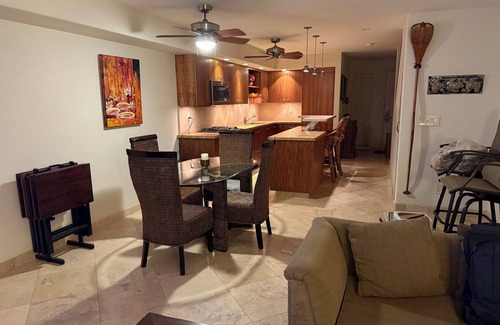 Kihei Condo | Air conditioned two bedroom townhouse with full ocean view.steps to the beach