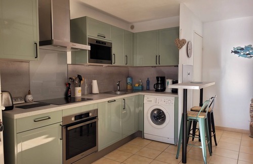 Portiragnes-Plage House | Air-conditioned villa, free WIFI, 500 m from the beach in residence with swimming pool.