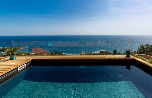 Antheor Villa | Air-conditioned Villa Agay with 180° sea view and private heated pool