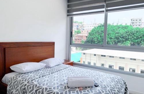 Puerto Santa Ana Apartment | Airbnb Guayaquil, Puerto Santa Ana, Parking Gratis