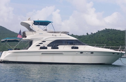 Red Hook Boat Rental | AirBNB on the water. Resort amenities available.