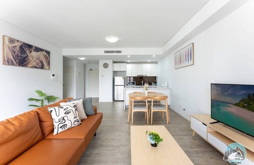 Rosebery Apartment | Aircabin - Rosebery - Lovely - 2 Beds Apt Parking
