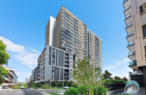 Wentworth Point Apartment | Aircabin - Wentworth Point - Stylish Cozy - 2 Beds