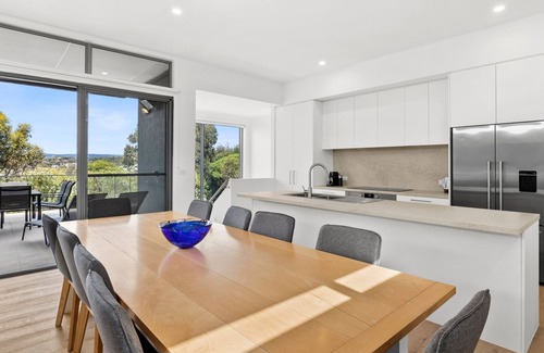 Aireys Inlet House | Aireys Sunset Beach House - 4 bedroom modern house with views