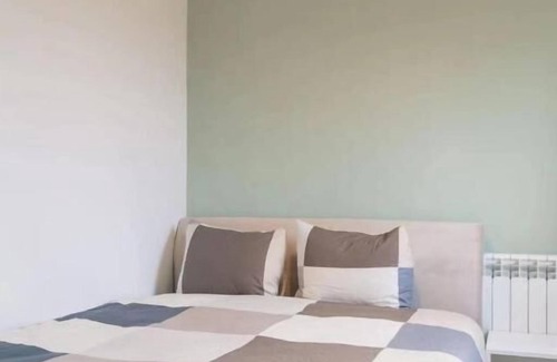 Surcin Hotel | AirMi Hotel