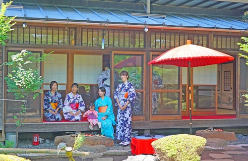Aoba House | Airport bus,Easy to comeTaman