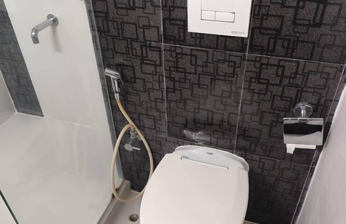 Dumdum Hotel | Airport City Hotel