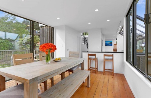 Hillsborough House | Airport closest mansion-AN AMAZING PLACE WORTH EVERY CENT