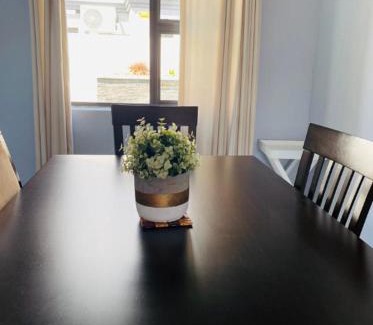 Gaborone Bed & Breakfast | Airport Connect Lodging