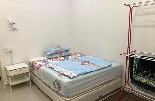 Kampung Telaga Batin House | Airport Homestay Terengganu