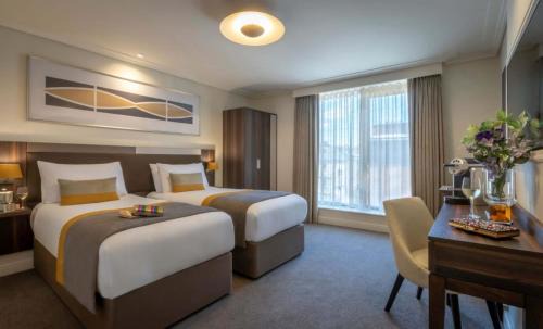 Mahipalpur Extension Hotel | Airport Hotel Oxmo Express Delhi With Free Airport Transsfer