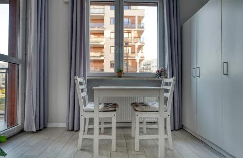 Warsaw Apartment | Airport Residence Green