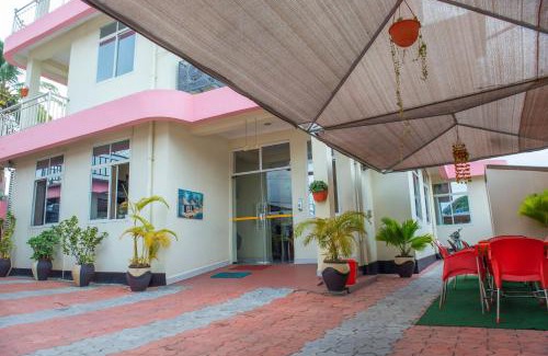 Dar es Salaam Cabin | Airport Transit Lodges