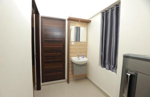 Nedumbassery Apartment | Airport Tree
