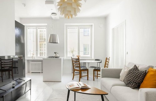 Kamppi Apartment | Airy and Bright one-Bedroom apt