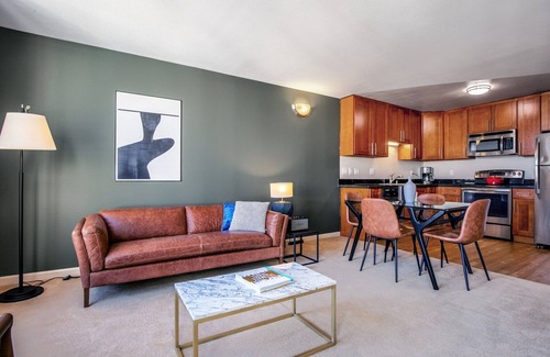 North Beach Apartment | Airy North Beach 1BR w/Pool, Fitness Center, near Muni, by Blueground