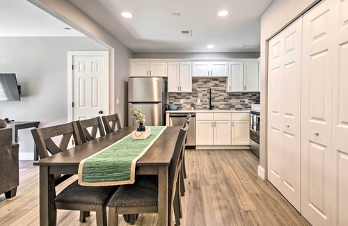 Kimberling City House | Airy Townhome: Close to Kayaking & Boating!