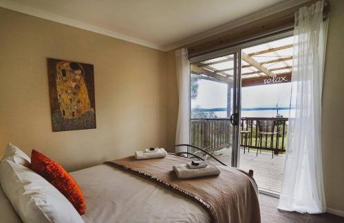Lunawanna House | 'Aisling' Beach House