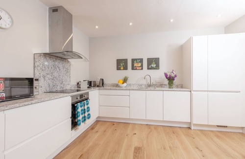 Dingle Apartment | Aistear 2 bedroom apartment VRBO