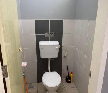 Lunas House | AISY HOMESTAY KULIM/LUNAS