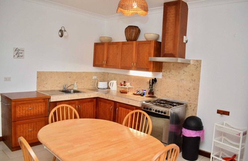 Tapere of Titikaveka Apartment | Aito 2 in Muri