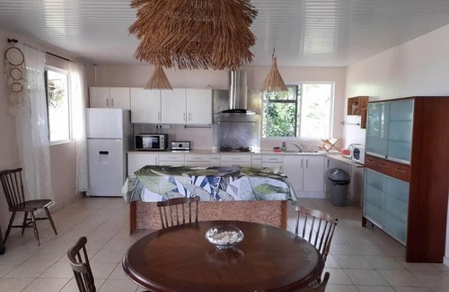 Papara Villa | AITO NUI - villa bord de mer à Papara TAHITI