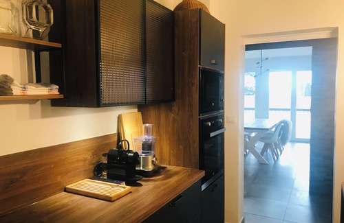 Nord Condo | AIX EN PROVENCE, LE8, APARTMENT FOR 4 PEOPLE, FULLY EQUIPPED, WIFI AND AIR CONDITIONING, VIEW