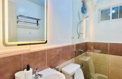 Sasa Hostel | AJ’s Cozy Condo Davao