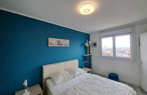 Laon Sud Apartment | Ajaccio, cadre confortable avec balcon