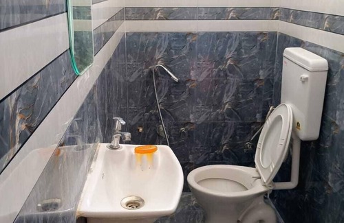 Ayodhya Hotel | Ajay Palace Home Stay