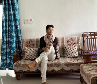 Gumla Hotel | Ajay Paplu
