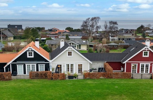 Middelfart House | "Ajna" - 250m from the sea by Interhome