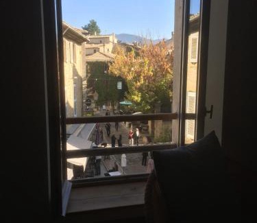 Lourmarin Apartment | AJOUCADOU premiere loge
