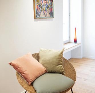 Lourmarin Apartment | AJOUCADOU premiere loge