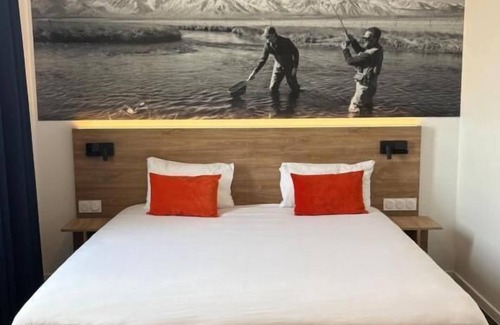 Meyzieu Hotel | Aka Lodge Lyon Eurexpo Arena Stadium