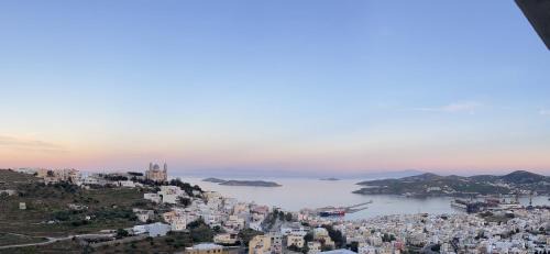 Ano Siros House | Akadia Syros