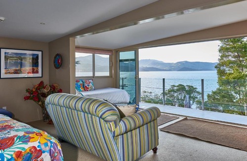 Akaroa Apartment | Akaroa on the Beach