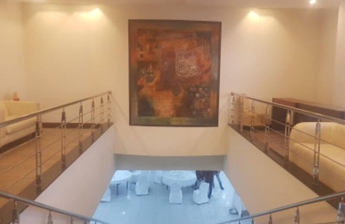 Gujrat Hotel | Akbars Kinara