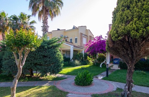 Kemer Villa | akdenizevleri. garden floor 2+1