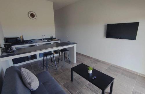 Ensenada Apartment | Akira 2
