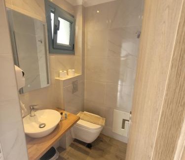 Vassiliki Bed & Breakfast | Akrotiri