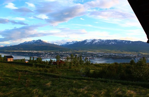 Akureyri Cabin | Akureyri Log Cottage