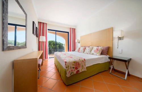 Quarteira Apartment | AL - Apartamento Vila Sol F5 Top Floor