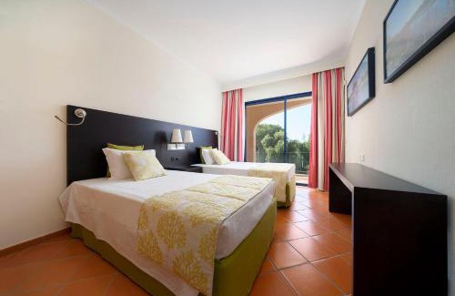 Quarteira Apartment | AL - Apartamento Vila Sol F5 Top Floor