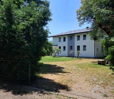 Mali Radic Villa | Al-Batten Vila Bihac