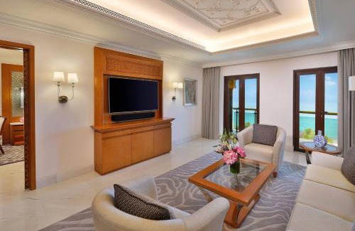 Muscat Resort | Al Bustan Palace, a Ritz-Carlton Hotel