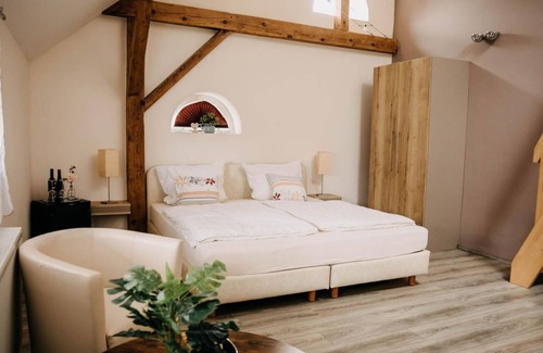 Wachenheim an der Weinstrasse Bed & Breakfast | Altstadt-residenz - Zimmer1