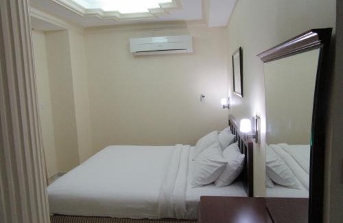 Al Ghubrah Ash Shamaliyyah Apartment | Al Ferdous Hotel Apartments