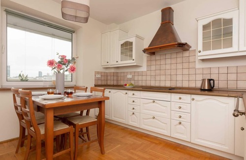 Muranow Apartment | Al. Jana Pawła II 70 | Bright Apartment | Parking