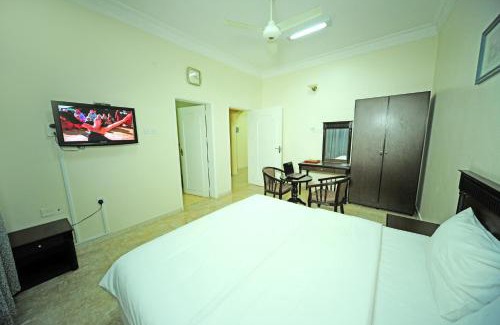 Sur Apartment | Al Jumhour Hotel Apartments